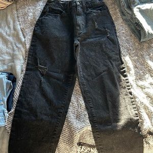 Wide legged jeans